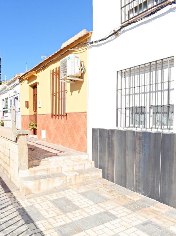La Arana'S Home: Coqueta Casita Muy Cerca De La Playa マラガ エクステリア 写真